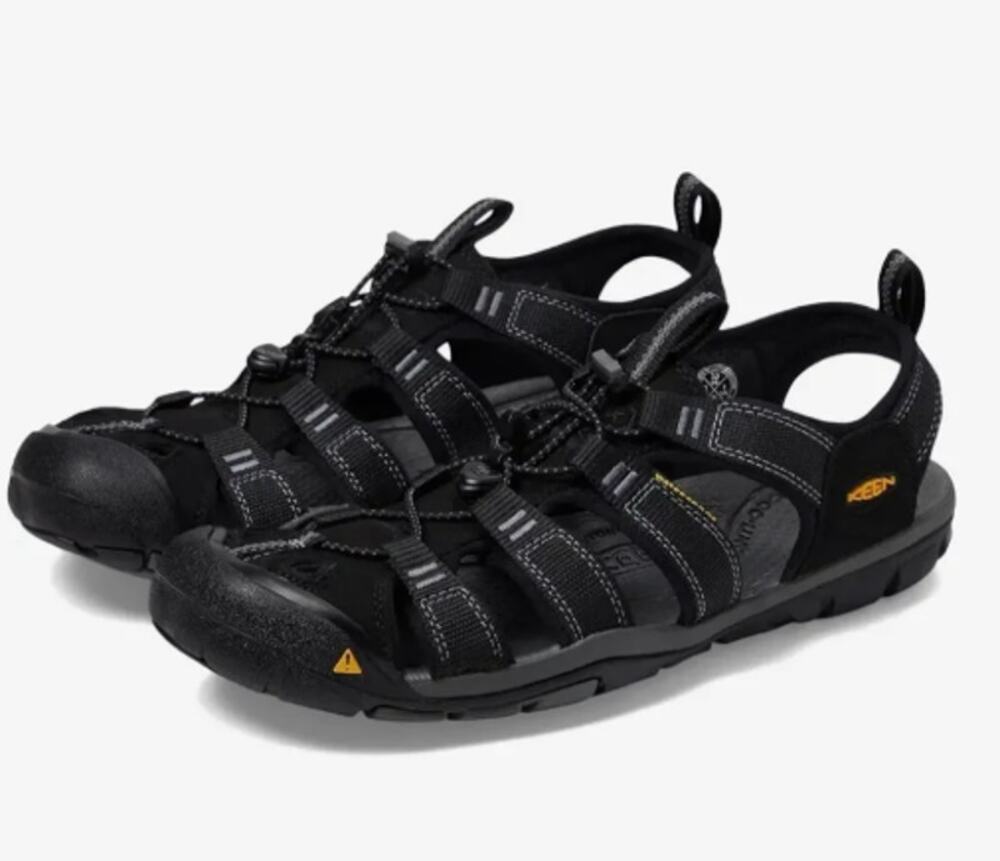 KEEN Clearwater CNX Sandals, Black/ Yellow